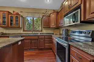 2161 Mill Pond Dr, Saint Cloud, MN 56303 - Photo 8