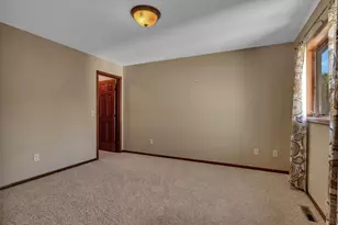 2161 Mill Pond Dr, Saint Cloud, MN 56303 - Photo 38