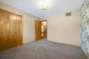 7750 Boyd Ave, Inver Grove Heights, MN 55076 - Photo 10