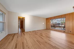 207 Shumway Ave, Faribault, MN 55021 - Photo 8