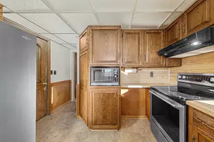 207 Shumway Ave, Faribault, MN 55021 - Photo 14