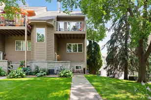 2824 Kenwood Isles Dr, Minneapolis, MN 55408 - Photo 2