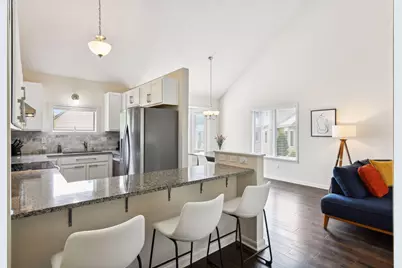 2824 Kenwood Isles Drive, Minneapolis, MN 55408 - Photo 20