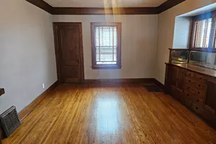 208 9th Ave SE, Waseca, MN 56093 - Photo 6