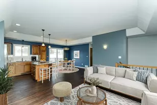 5077 Ridgeview Dr NW, Rochester, MN 55901 - Photo 6