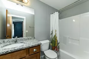 5077 Ridgeview Dr NW, Rochester, MN 55901 - Photo 16