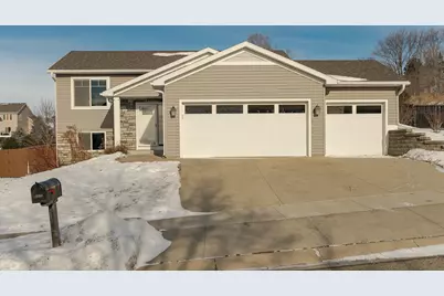 5077 Ridgeview Drive NW, Rochester, MN 55901 - Photo 2