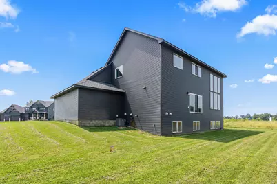 917 174th Avenue NE, Ham Lake, MN 55304 - Photo 4
