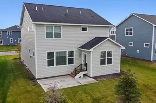 10274 Arrowwood Path, Woodbury, MN 55129 - Photo 4