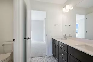 10274 Arrowwood Path, Woodbury, MN 55129 - Photo 38