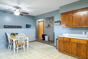 205 S Hubert St, Ivanhoe, MN 56142 - Photo 6