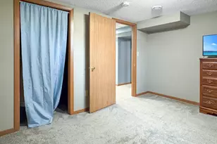 205 S Hubert St, Ivanhoe, MN 56142 - Photo 24