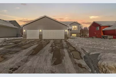 822 Heritage Drive SW, Lonsdale, MN 55046 - Photo 1