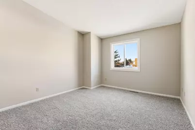 15730 Griffon Path, Apple Valley, MN 55124 - Photo 14