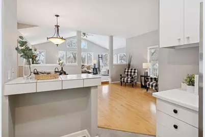 520 Hanlon Avenue, Orono, MN 55391 - Photo 18