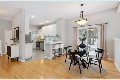 520 Hanlon Avenue, Orono, MN 55391 - Photo 12