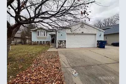 2513 19th Street N, Saint Cloud, MN 56303 - Photo 2