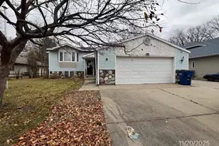 2513 19th St N, Saint Cloud, MN 56303 - Photo 2