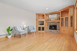 5815 Turtle Lake Rd, Shoreview, MN 55126 - Photo 12