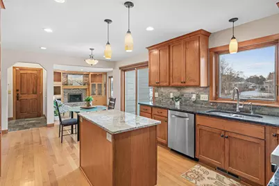 5815 Turtle Lake Road, Shoreview, MN 55126 - Photo 8