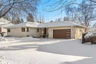 2808 34th Ave NE, Saint Anthony, MN 55418 - Photo 22