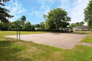 4525 Park Commons Dr, Saint Louis Park, MN 55416 - Photo 32