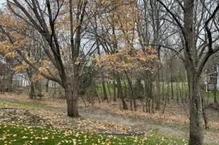 168 Galtier Pl, Shoreview, MN 55126 - Photo 4