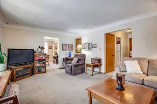 1815 Pleasant Ave, South Saint Paul, MN 55075 - Photo 8