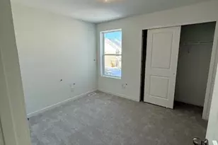 21925 Sawyer Ln, Rogers, MN 55374 - Photo 10