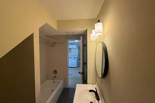 1083 Beech St, Saint Paul, MN 55106 - Photo 18