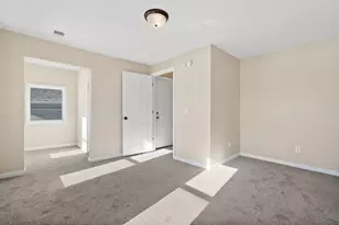 1083 Beech St, Saint Paul, MN 55106 - Photo 16