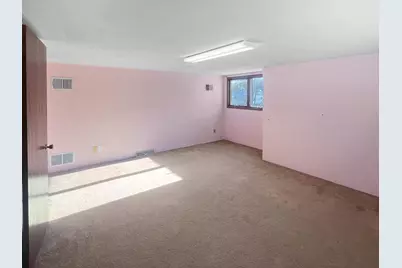 413 N 1st Avenue W, Truman, MN 56088 - Photo 28