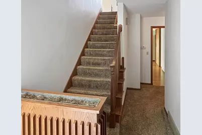 413 N 1st Avenue W, Truman, MN 56088 - Photo 6