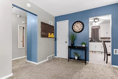 4936 Fremont Avenue N, Minneapolis, MN 55430 - Photo 10