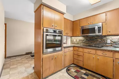 710 3rd Avenue NW, Austin, MN 55912 - Photo 12