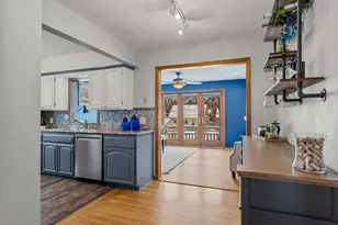 3132 Nevada Ave S, Saint Louis Park, MN 55426 - Photo 12