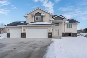 108 Ella Ct, Mankato, MN 56001 - Photo 1