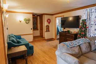 226 S Linton St, Blue Earth, MN 56013 - Photo 8