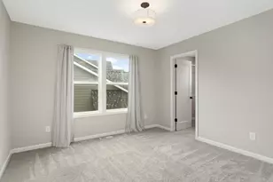 10732 39th St N, Lake Elmo, MN 55042 - Photo 28