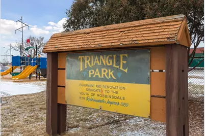 3833 Noble Avenue N, Robbinsdale, MN 55422 - Photo 58