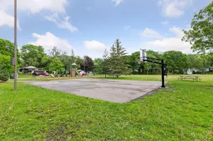 3833 Noble Ave N, Robbinsdale, MN 55422 - Photo 46