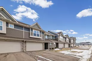 9468 Bridle Way, Victoria, MN 55386 - Photo 4