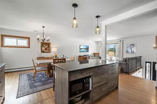 4017 Shamrock Dr NE, Saint Paul, MN 55421 - Photo 16