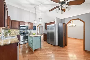 4993 Credit River Dr, Savage, MN 55378 - Photo 4