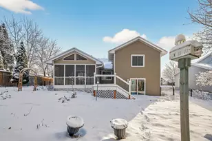 4993 Credit River Dr, Savage, MN 55378 - Photo 18