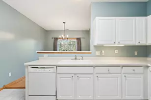 7343 Derby Ln, Shakopee, MN 55379 - Photo 10