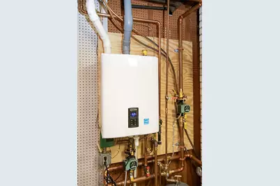 409 Summit Avenue, Silver Lake, MN 55381 - Photo 20