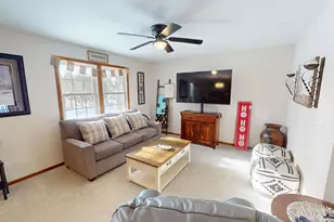 2025 Edgewood Dr, Owatonna, MN 55060 - Photo 8