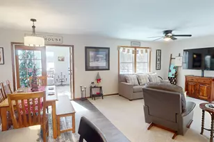 2025 Edgewood Dr, Owatonna, MN 55060 - Photo 14