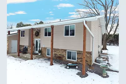 2025 Edgewood Drive, Owatonna, MN 55060 - Photo 2